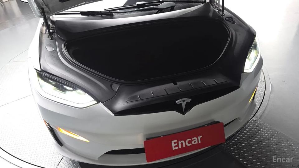 Tesla model-x