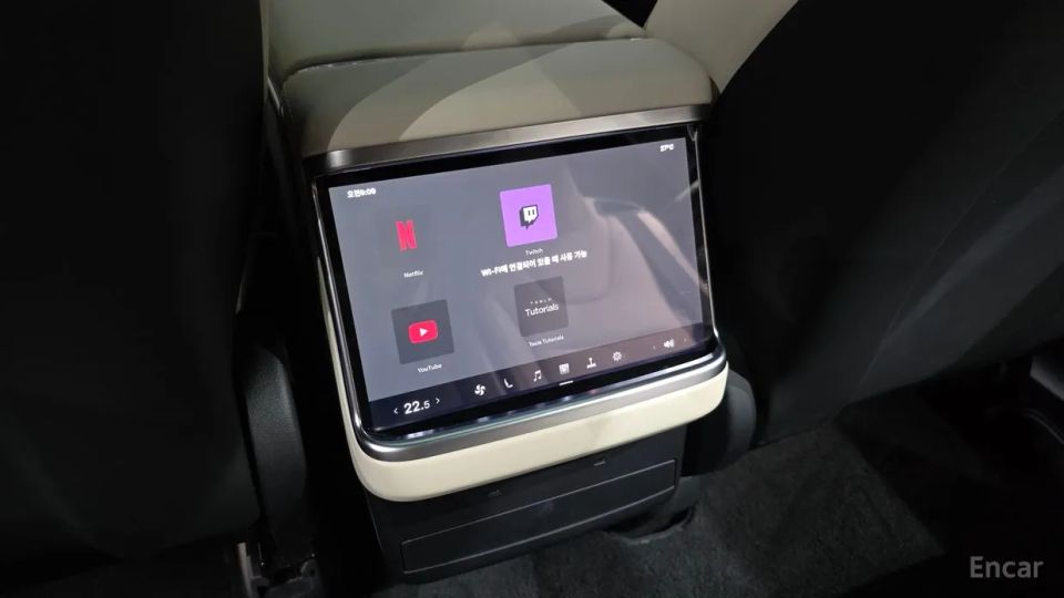 Tesla model-x
