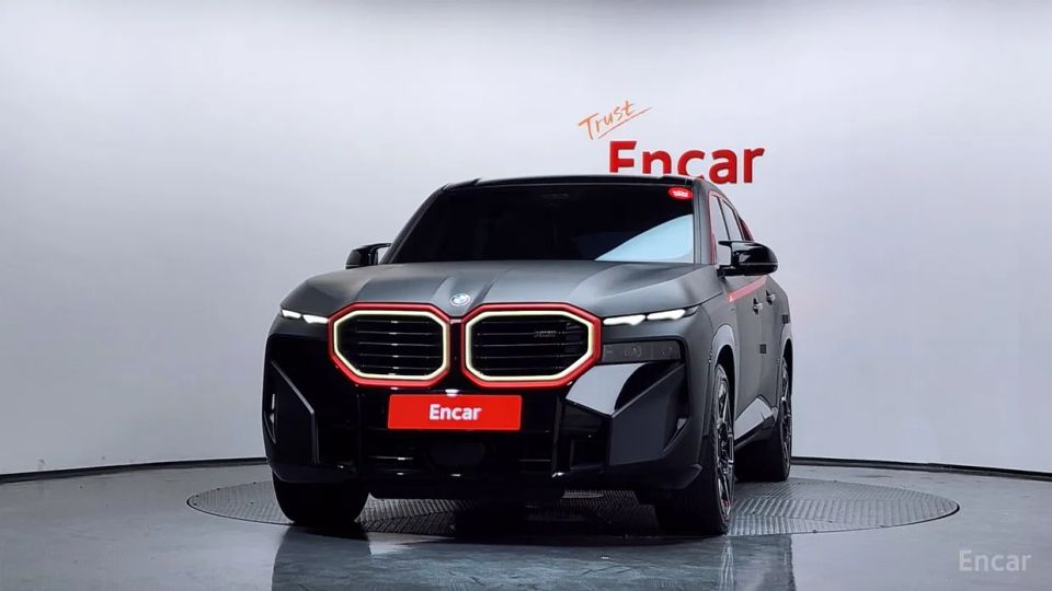 BMW XM