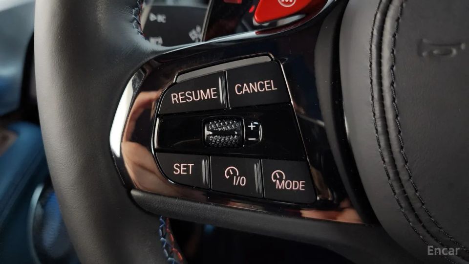 BMW XM
