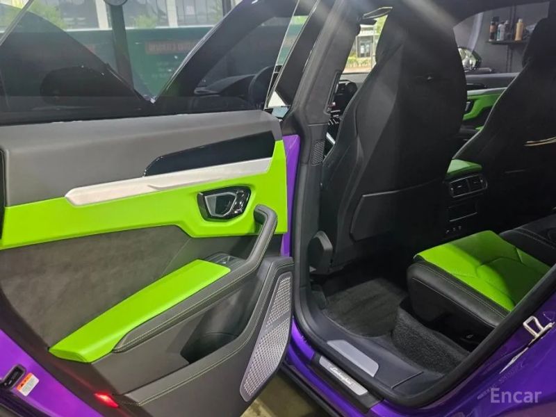 Lamborghini urus