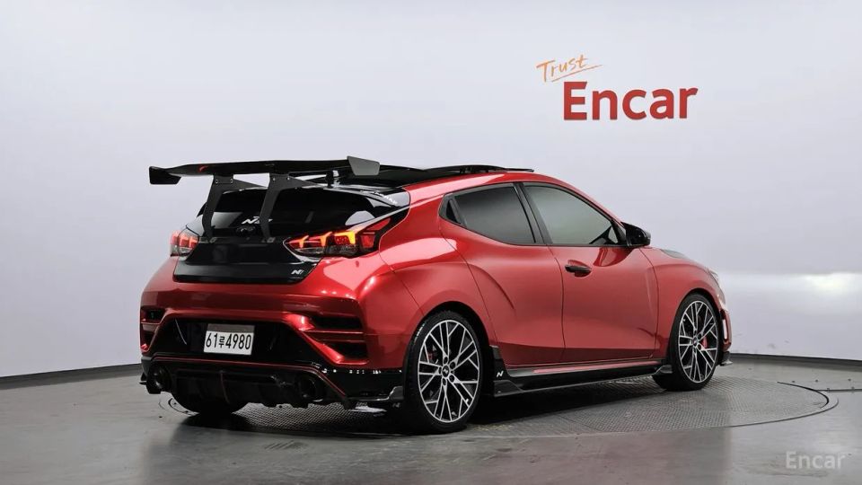 Hyundai Veloster