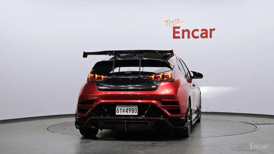 Hyundai Veloster