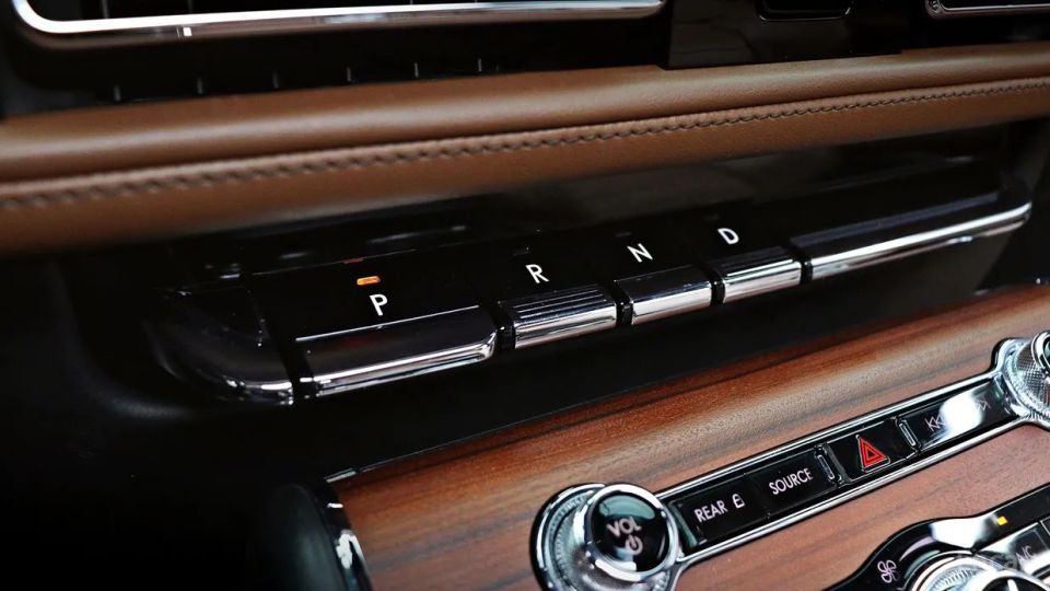 Lincoln Aviator