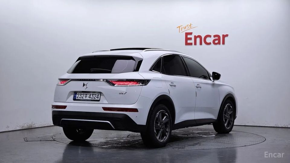 Citroen-DS DS7