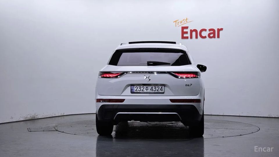 Citroen-DS DS7
