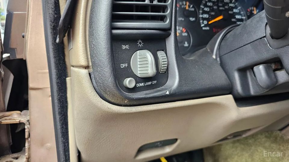 Chevrolet Astro Van