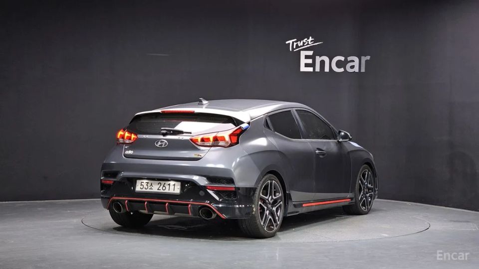 Hyundai Veloster