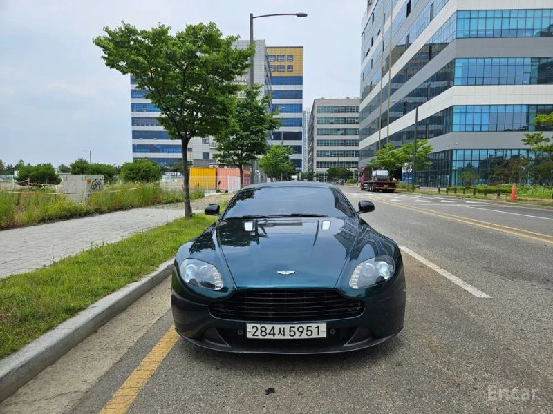 Astonmartin Vantage