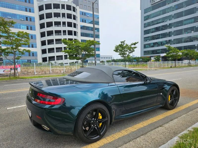 Astonmartin Vantage