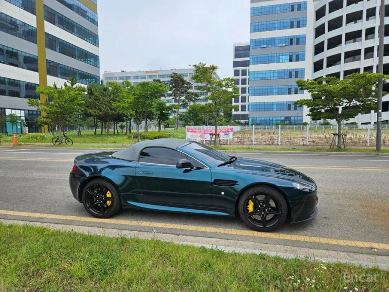 Astonmartin Vantage