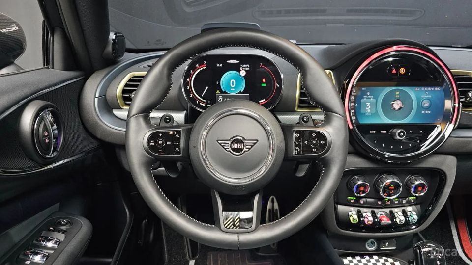 Mini clubman