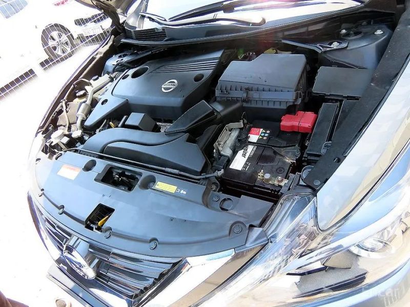 Nissan altima