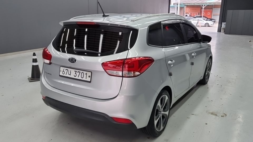 Kia Carens