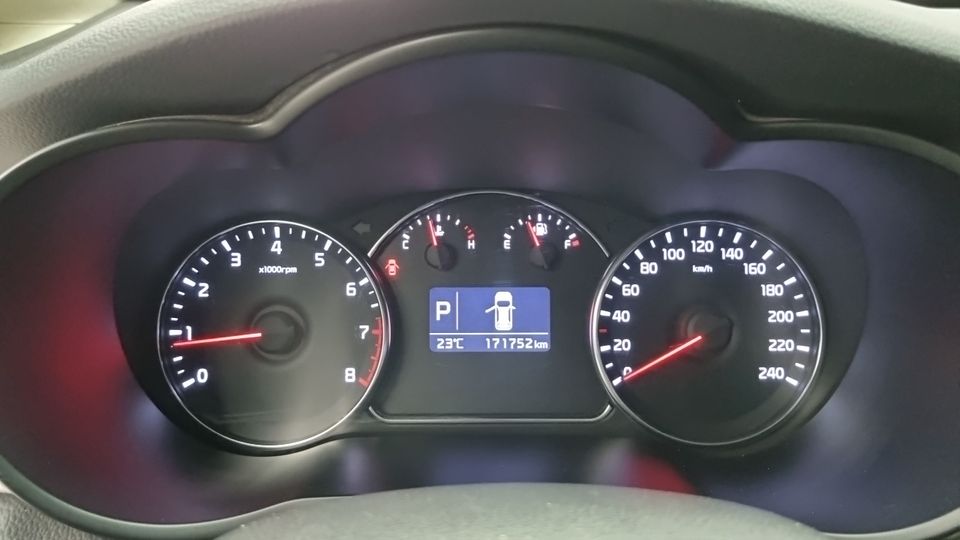 Kia Carens