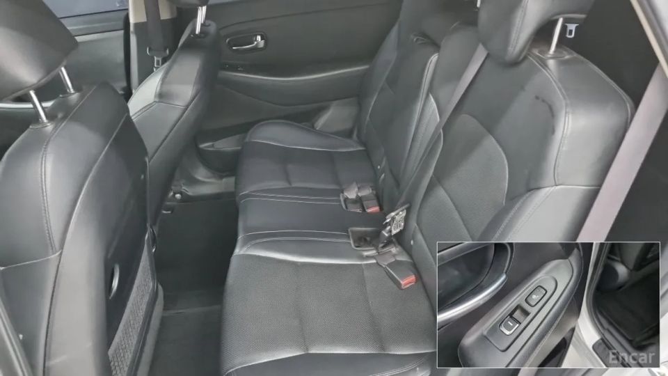 Kia Carens