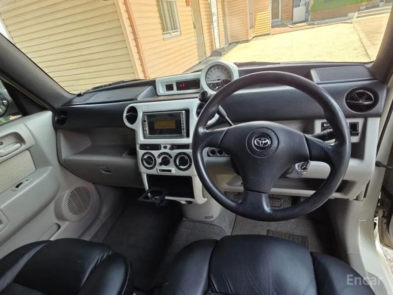 Toyota BB
