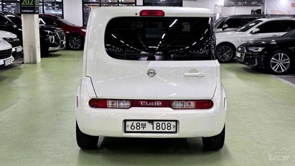 Nissan Cube