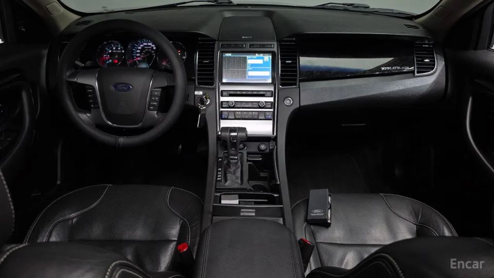 Ford Taurus