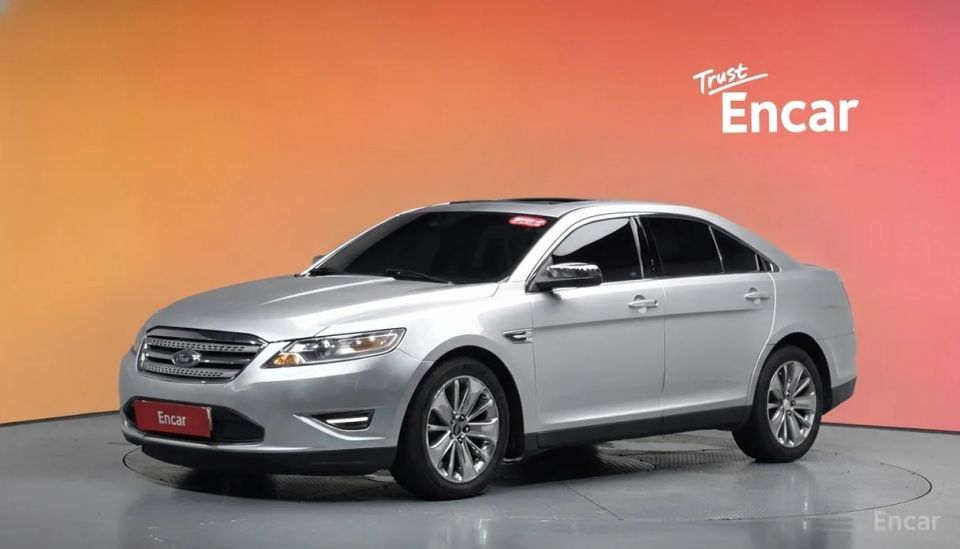 Ford Taurus