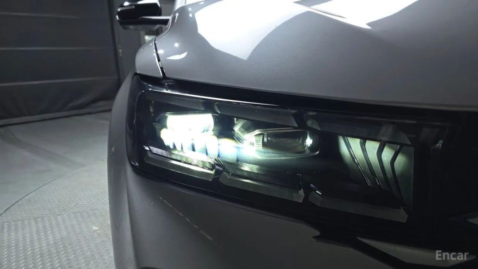 Renault-KoreaSamsung Grand Koleos