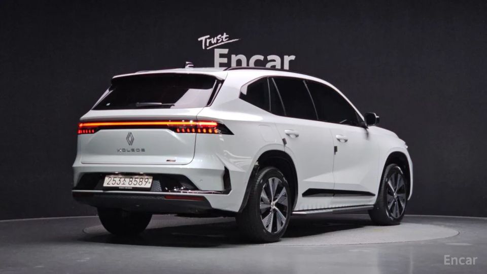 Renault-KoreaSamsung Grand Koleos