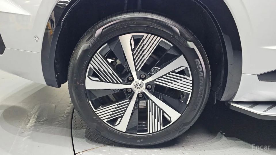 Renault-KoreaSamsung Grand Koleos