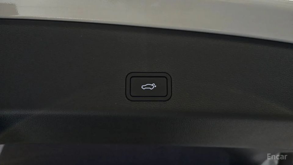 Renault-KoreaSamsung Grand Koleos