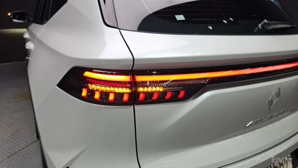 Renault-KoreaSamsung Grand Koleos