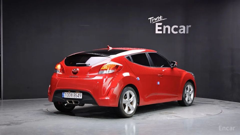 Hyundai Veloster