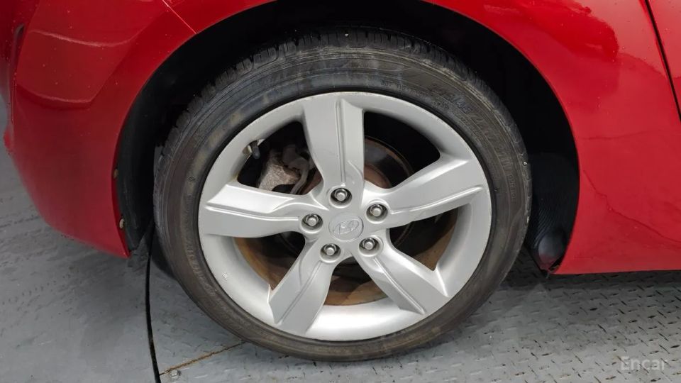 Hyundai Veloster
