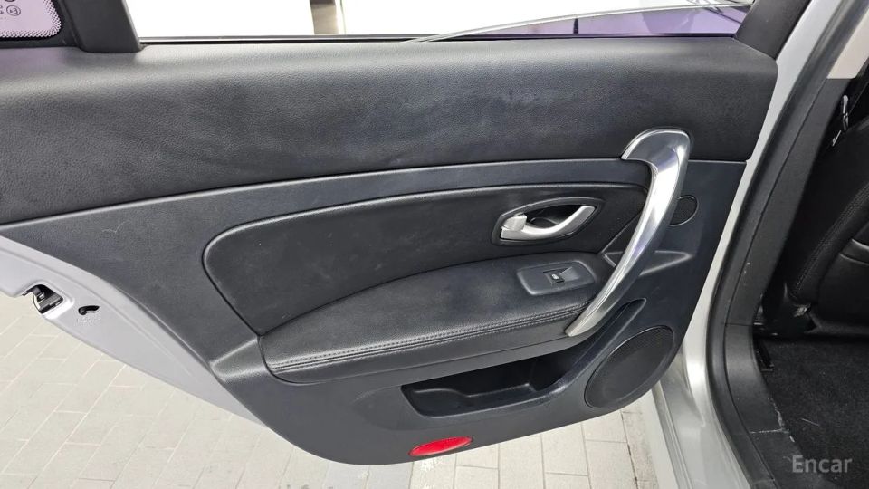 Renault-KoreaSamsung SM5