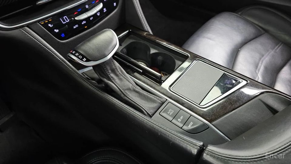 Cadillac CT6