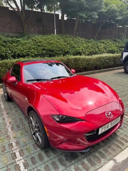 Mazda MX-5 Miata
