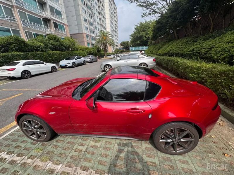 Mazda MX-5 Miata