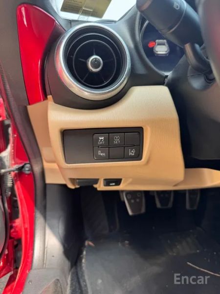 Mazda MX-5 Miata