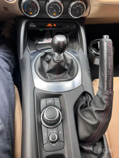 Mazda MX-5 Miata