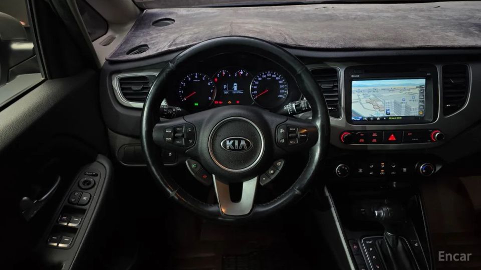 Kia Carens