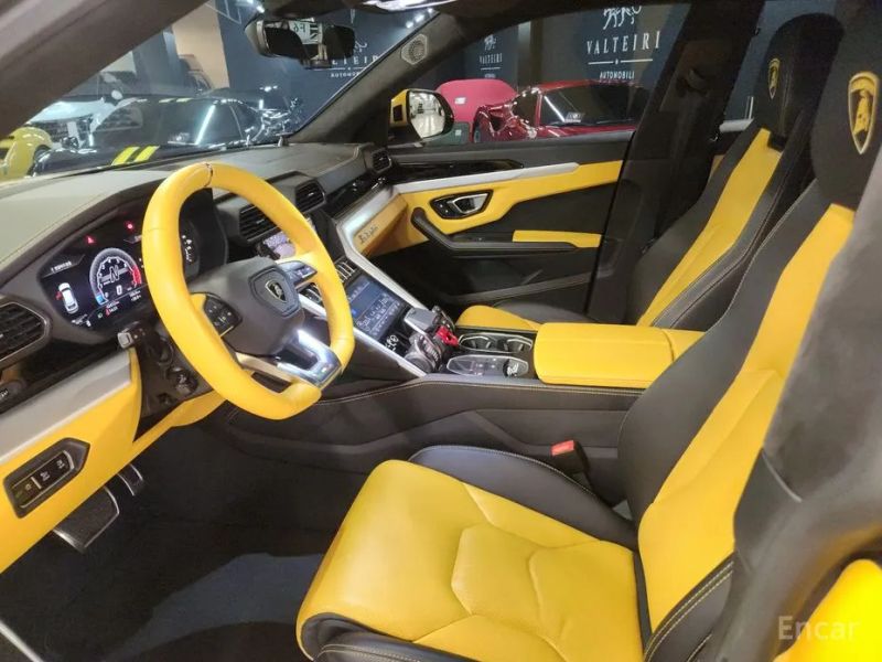 Lamborghini urus