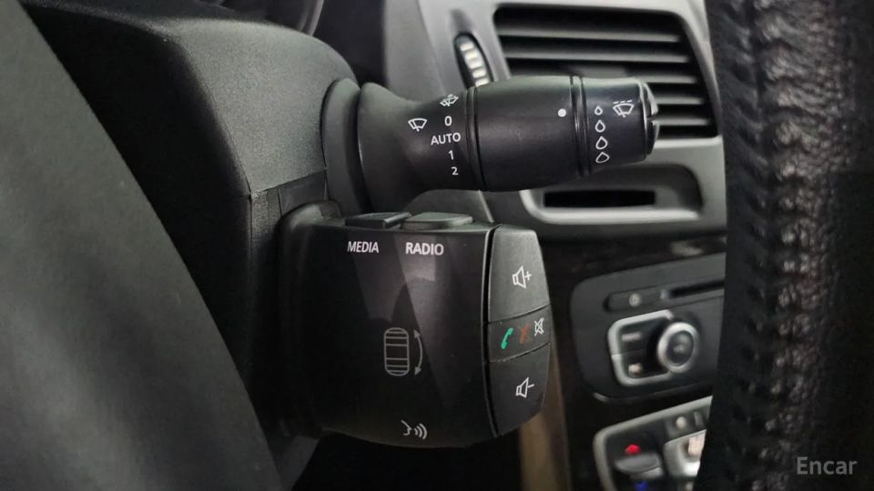 Renault-KoreaSamsung SM5