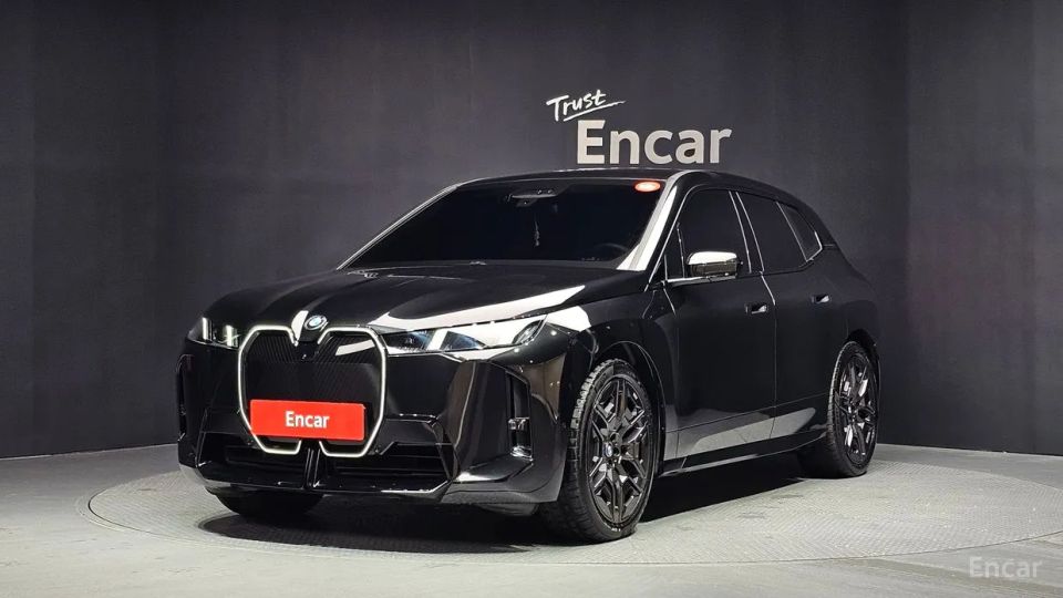 BMW ix