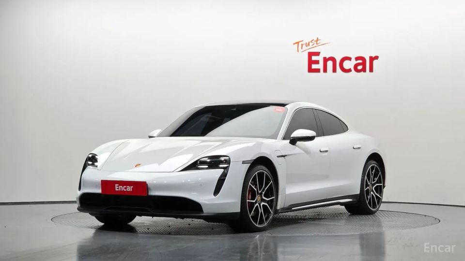 Porsche Taycan