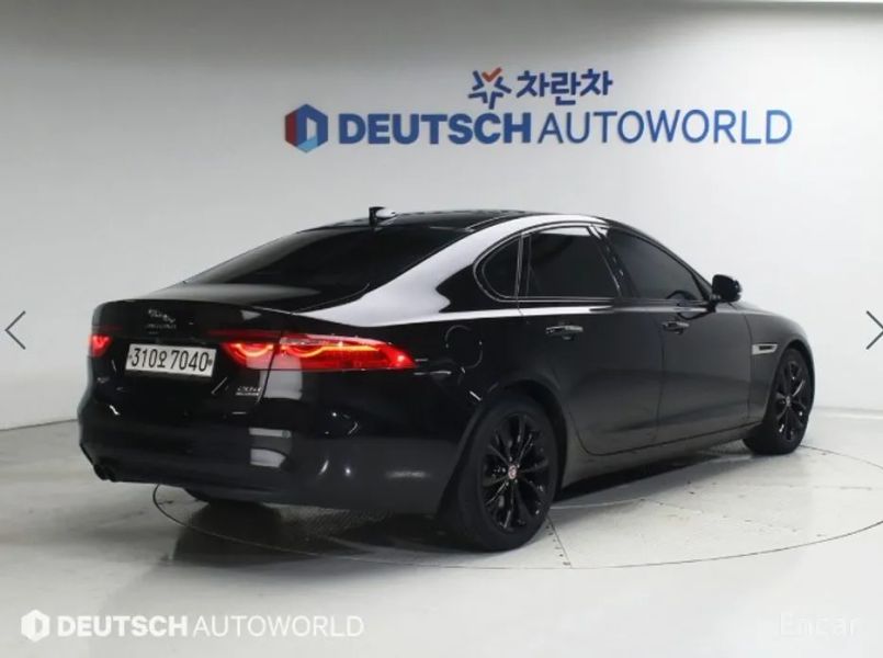 Jaguar xf