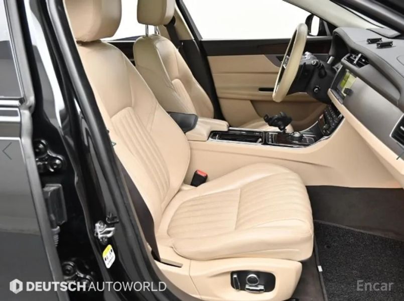 Jaguar xf