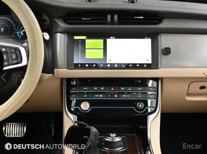 Jaguar xf