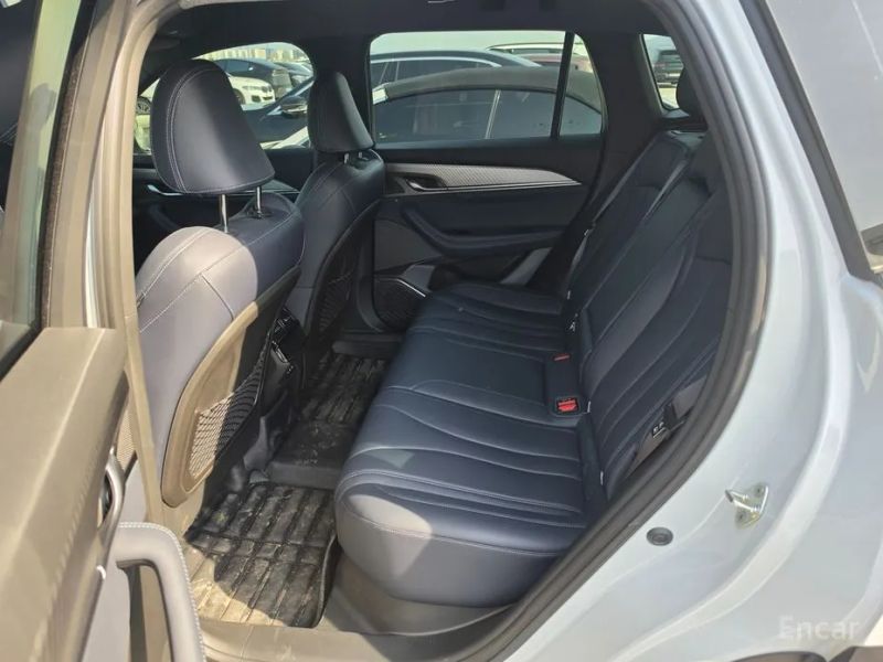 Renault-KoreaSamsung Grand Koleos