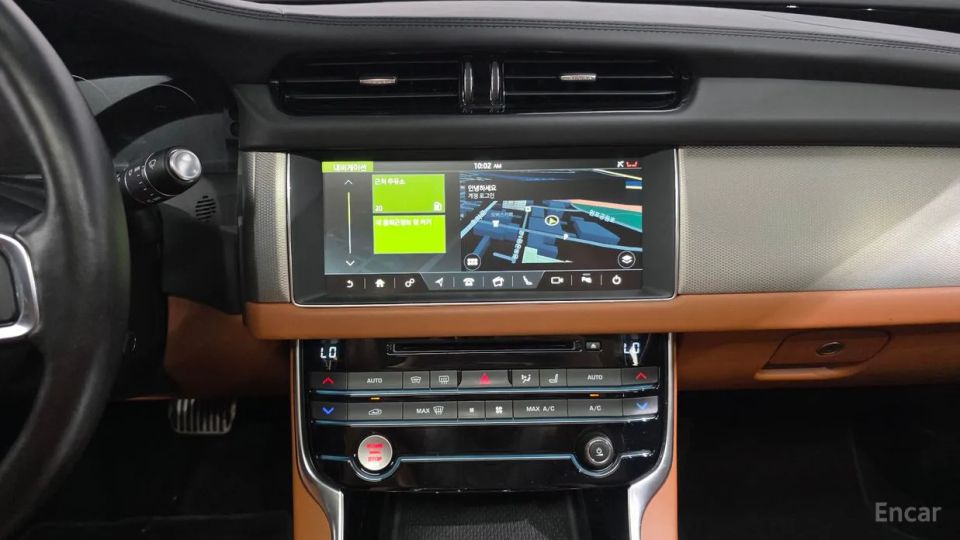 Jaguar xf