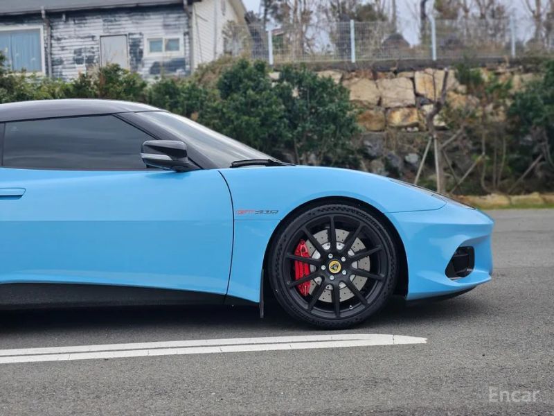Lotus Evora