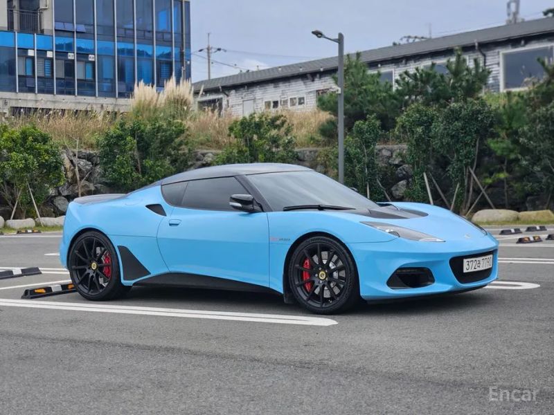 Lotus Evora