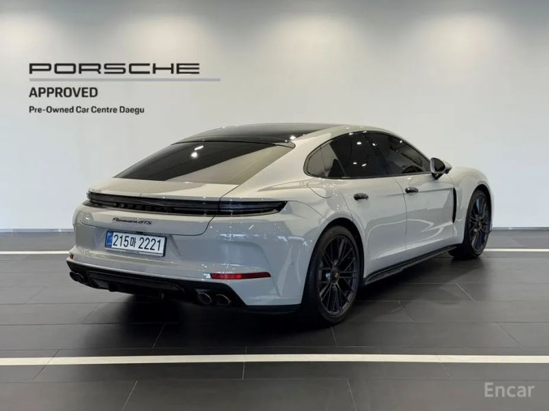 Porsche Panamera